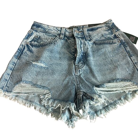 Wild Fable Women's Light Wash High-Rise Cutoff Jean Shorts - Size 4 - NWT - Picture 1 of 12